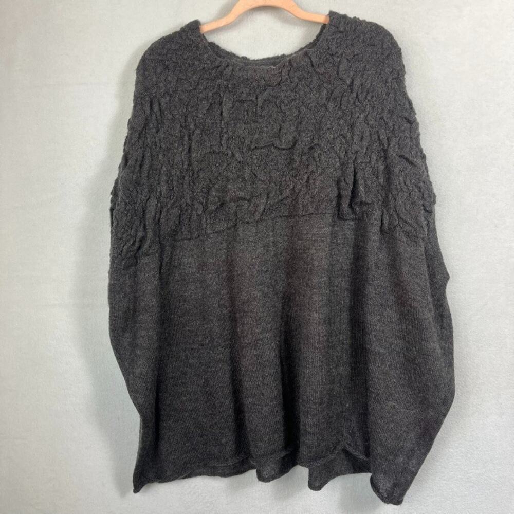 Cabi Waverly Poncho Women's XS Gray Oversized Textured Mohair Wool-Blend